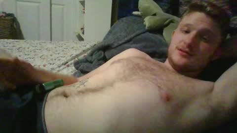 Snapshot of liquid_speed33 chatting on April 7, 9:32 am liquid_speed33 online show from April 7, 9:32 am