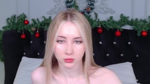 lirakink online show from December 22, 3:47 am