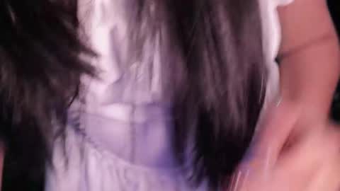 Snapshot of lireesa chatting on February 7, 5:00 am Lire online show from February 7, 5:00 am