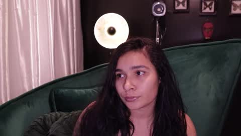 Snapshot of lireesa chatting on March 12, 5:13 am Lire online show from March 12, 5:13 am