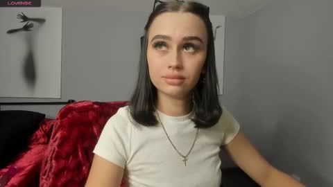 lisa__johnson online show from October 21, 12:22 am