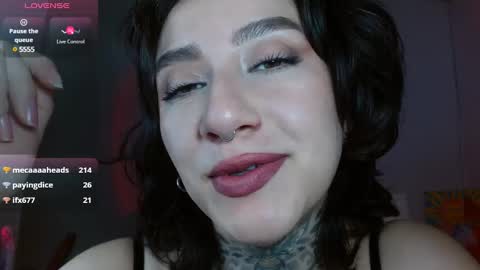 Lisa online show from February 7, 11:45 pm