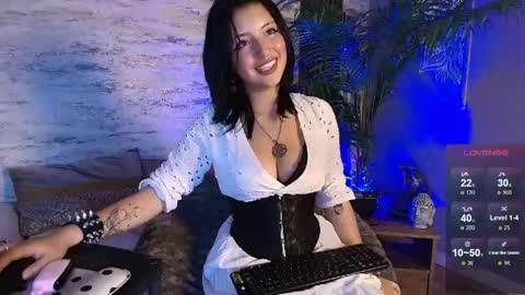 lisa dolly nyx online show from April 21, 8:34 pm