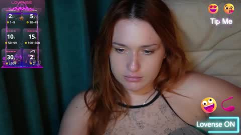 Snapshot of lisa_elfy chatting on October 13, 3:56 pm lisa_elfy online show from October 13, 3:56 pm