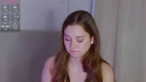 Snapshot of lisa_moons chatting on December 6, 9:46 pm lisa_moons online show from December 6, 9:46 pm