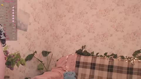 Lisa online show from May 18, 2:07 am