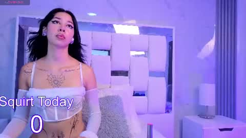 Snapshot of lisa_sweetas chatting on June 20, 7:27 pm lisa_sweetas online show from June 20, 7:27 pm