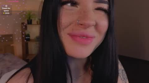 Snapshot of lisaaaliss chatting on May 5, 9:39 am lisaaaliss online show from May 5, 9:39 am