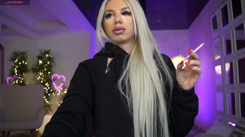 onlyfans-lisaakira instagram-lisaakira9  twitter-lisaakira4 online show from January 6, 7:01 am