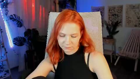 Snapshot of lisaaris chatting on June 24, 9:25 pm Lisa Aris online show from June 24, 9:25 pm