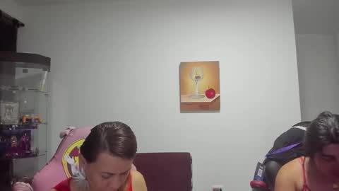 lisahamilton7245 online show from September 15, 2:11 am