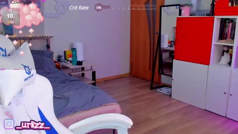 Snapshot of lisamayson chatting on February 28, 10:17 pm LISA online show from February 28, 10:17 pm