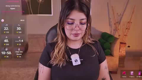 LISA MONROE online show from October 8, 8:17 pm