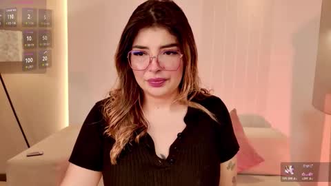 LISA MONROE online show from October 28, 12:30 pm