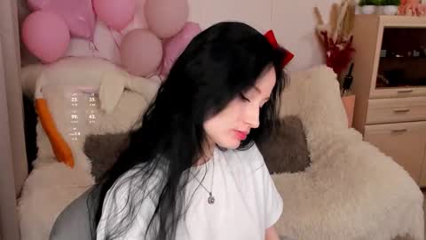 Lisa Moore online show from February 21, 11:06 pm