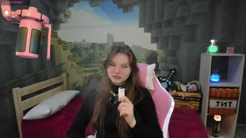 Snapshot of lisaporters chatting on February 19, 9:14 pm Lisa online show from February 19, 9:14 pm