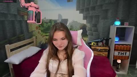 Snapshot of lisaporters chatting on February 26, 9:27 pm Lisa online show from February 26, 9:27 pm