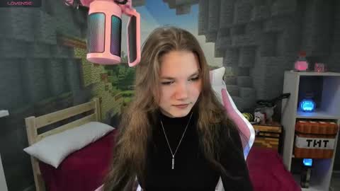 Snapshot of lisaporters chatting on March 5, 5:08 pm Lisa online show from March 5, 5:08 pm