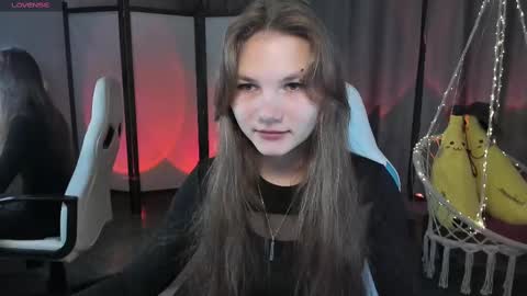 Snapshot of lisaporters chatting on March 8, 9:29 pm Lisa online show from March 8, 9:29 pm