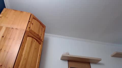 Snapshot of lisaskybaby chatting on January 30, 8:43 am Lisaskybaby online show from January 30, 8:43 am