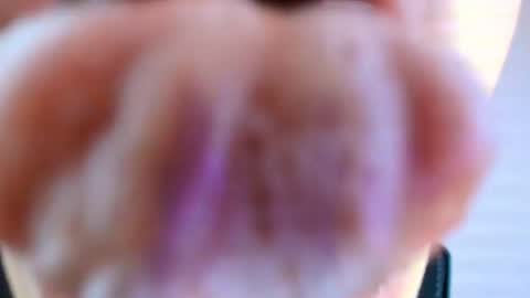 Snapshot of lisbet_21x chatting on October 24, 10:17 pm Lisbet online show from October 24, 10:17 pm