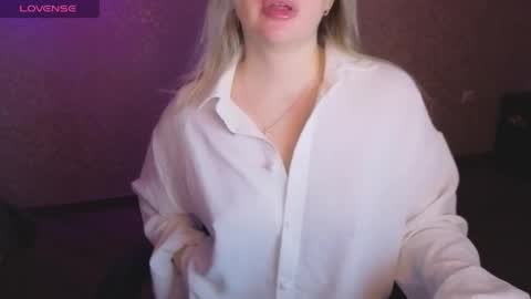 Anna online show from April 3, 12:30 am