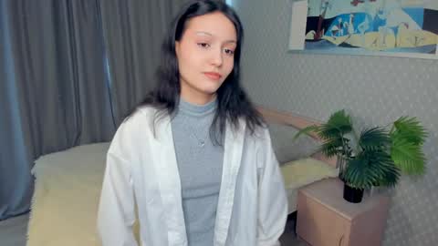 Elizabeth online show from April 20, 7:00 am