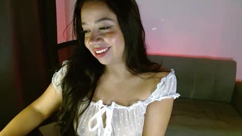 Snapshot of liss_petty chatting on February 22, 5:51 am Liss online show from February 22, 5:51 am