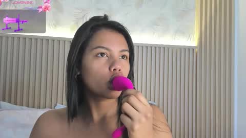 Liss online show from December 1, 1:27 pm