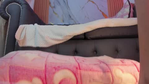 Snapshot of lissa_collen chatting on October 1, 1:55 am Lissa online show from October 1, 1:55 am