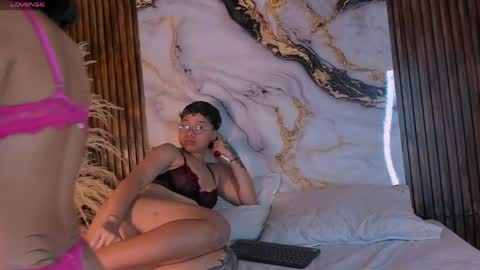 lissy_kimmy online show from May 19, 6:47 pm
