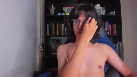 Literateboy online show from December 18, 2:06 am