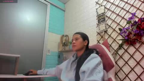 VANESSA online show from April 26, 12:03 pm