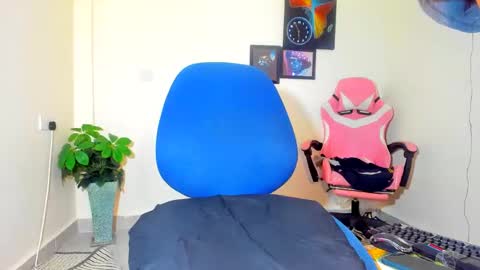 little_africa online show from February 28, 8:09 am