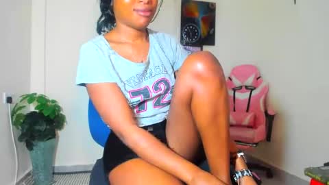 little_africa online show from March 8, 9:17 am