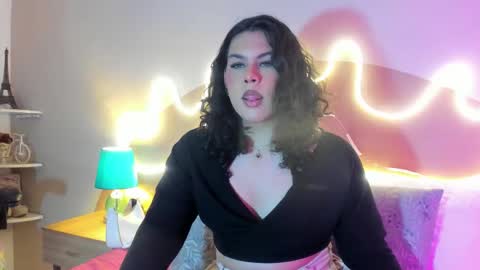 L I T T L E A L L I online show from November 6, 1:06 am