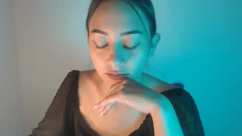 Aliciaparaisss online show from September 13, 12:43 am