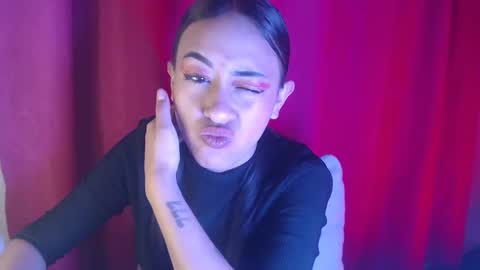 Aliciaparaisss online show from November 1, 4:14 am