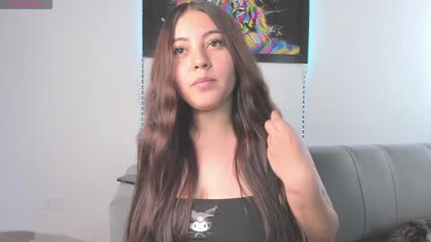 Snapshot of little_caro13 chatting on December 27, 6:10 pm Independent model carolina online show from December 27, 6:10 pm