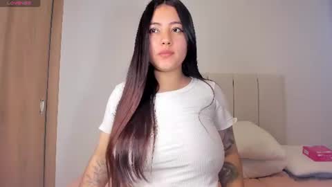 Independent model carolina online show from July 10, 6:32 pm