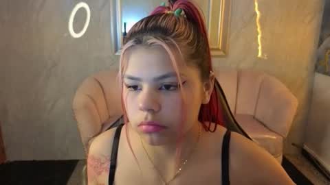 Snapshot of little_cherry_b chatting on November 12, 7:57 pm Cherri online show from November 12, 7:57 pm