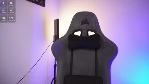 Help me reach 100 likes online show from October 22, 7:13 pm