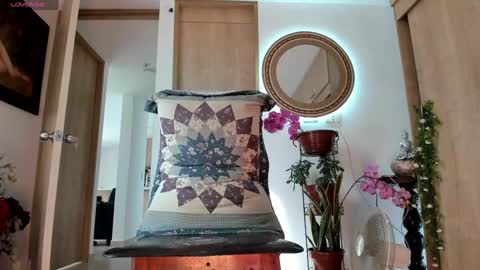 Izzi online show from October 20, 8:31 pm