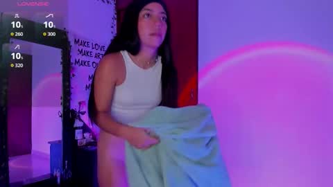 Snapshot of little_kayla_ chatting on September 30, 12:04 am kayla Instagram kayla 71082 online show from September 30, 12:04 am