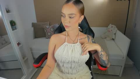 little_kitty4 online show from October 27, 10:47 pm