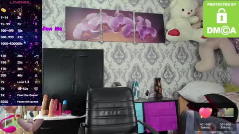 Snapshot of little_letti chatting on December 10, 2:48 am Letti online show from December 10, 2:48 am