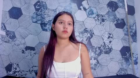 Mia online show from April 1, 12:17 pm