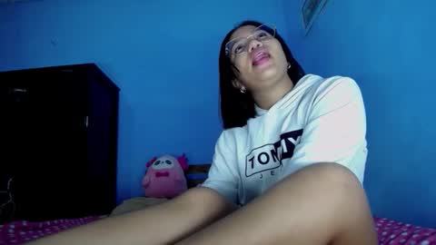 little_onixxx online show from September 28, 11:26 am