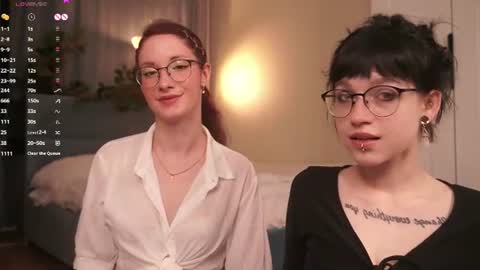 Kiki online show from June 22, 8:17 pm