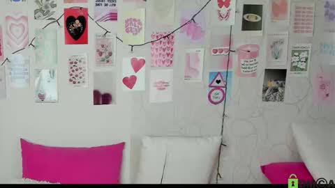 Kriss online show from November 11, 9:42 am